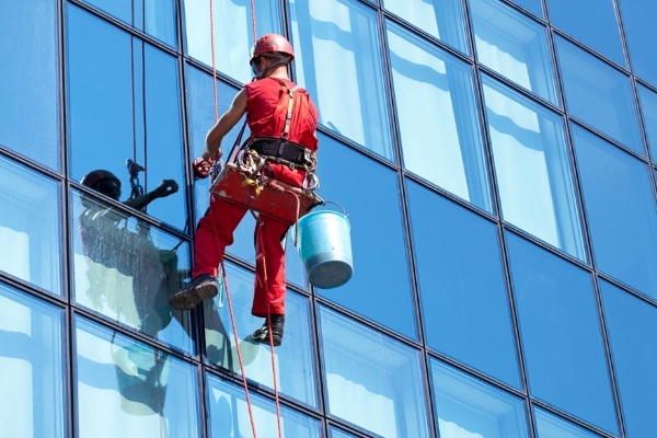 Facade Cleaning Services